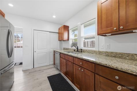 1511 S 47th Street Tacoma WA 98408