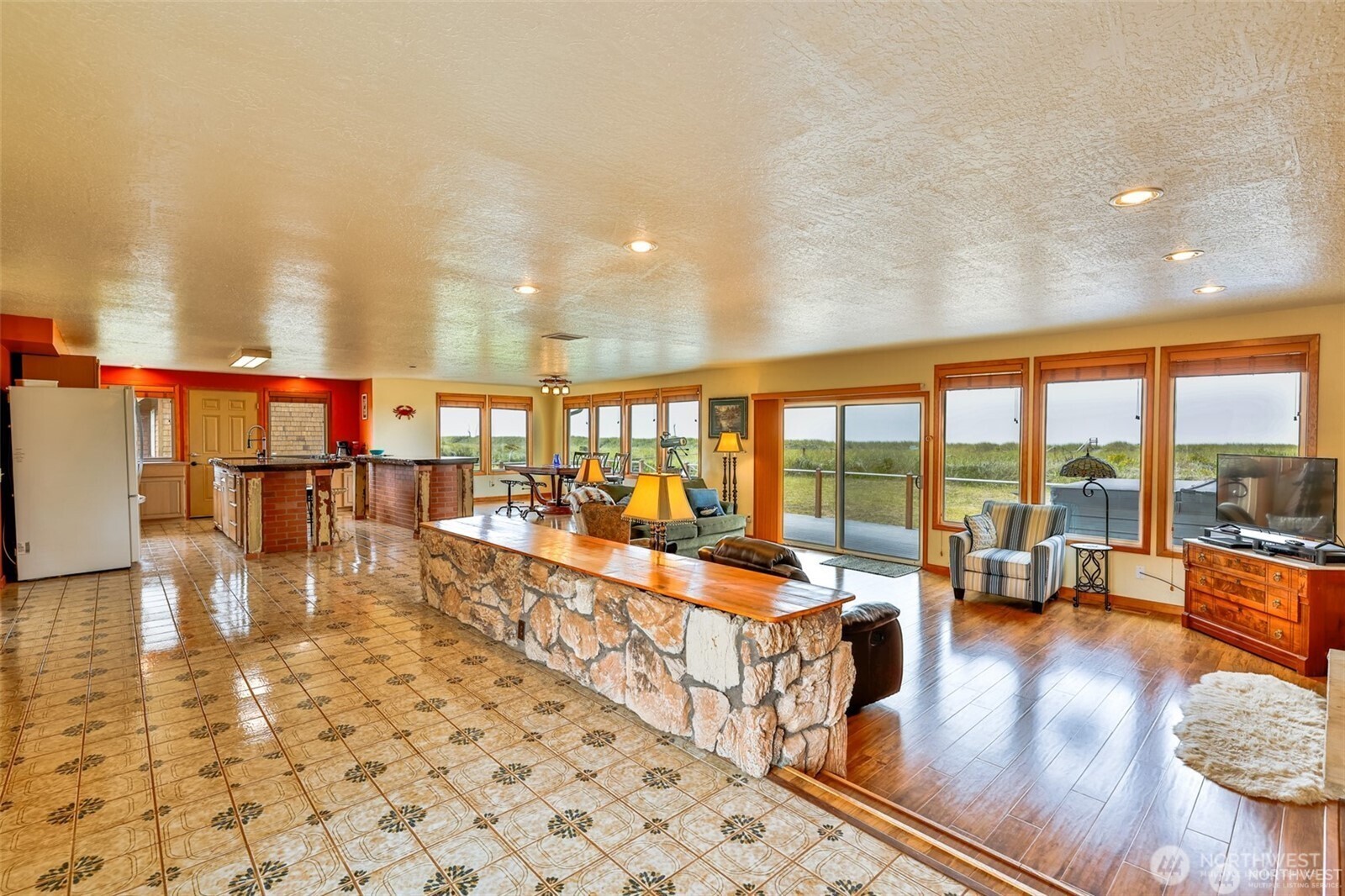 401 Wind Sand Lane W Grayland WA 98547