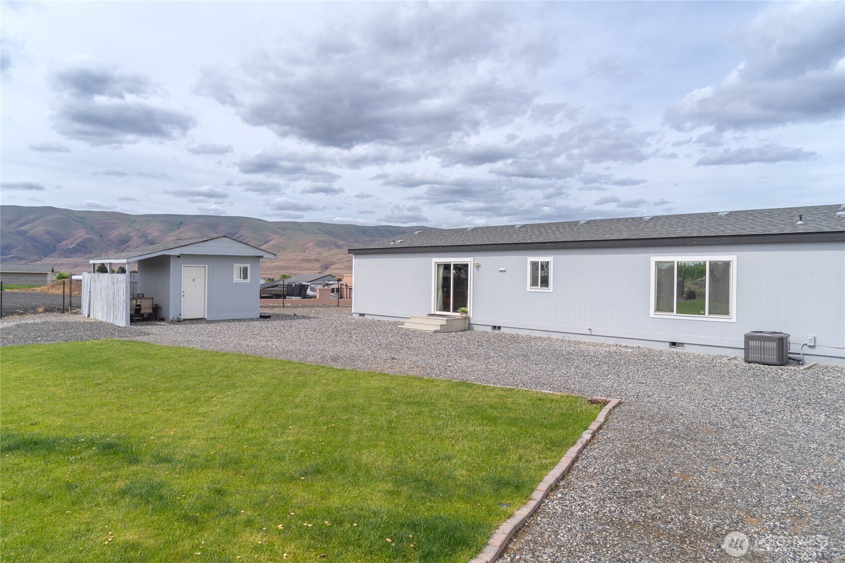 191 Davidson Place SW Mattawa WA 99349