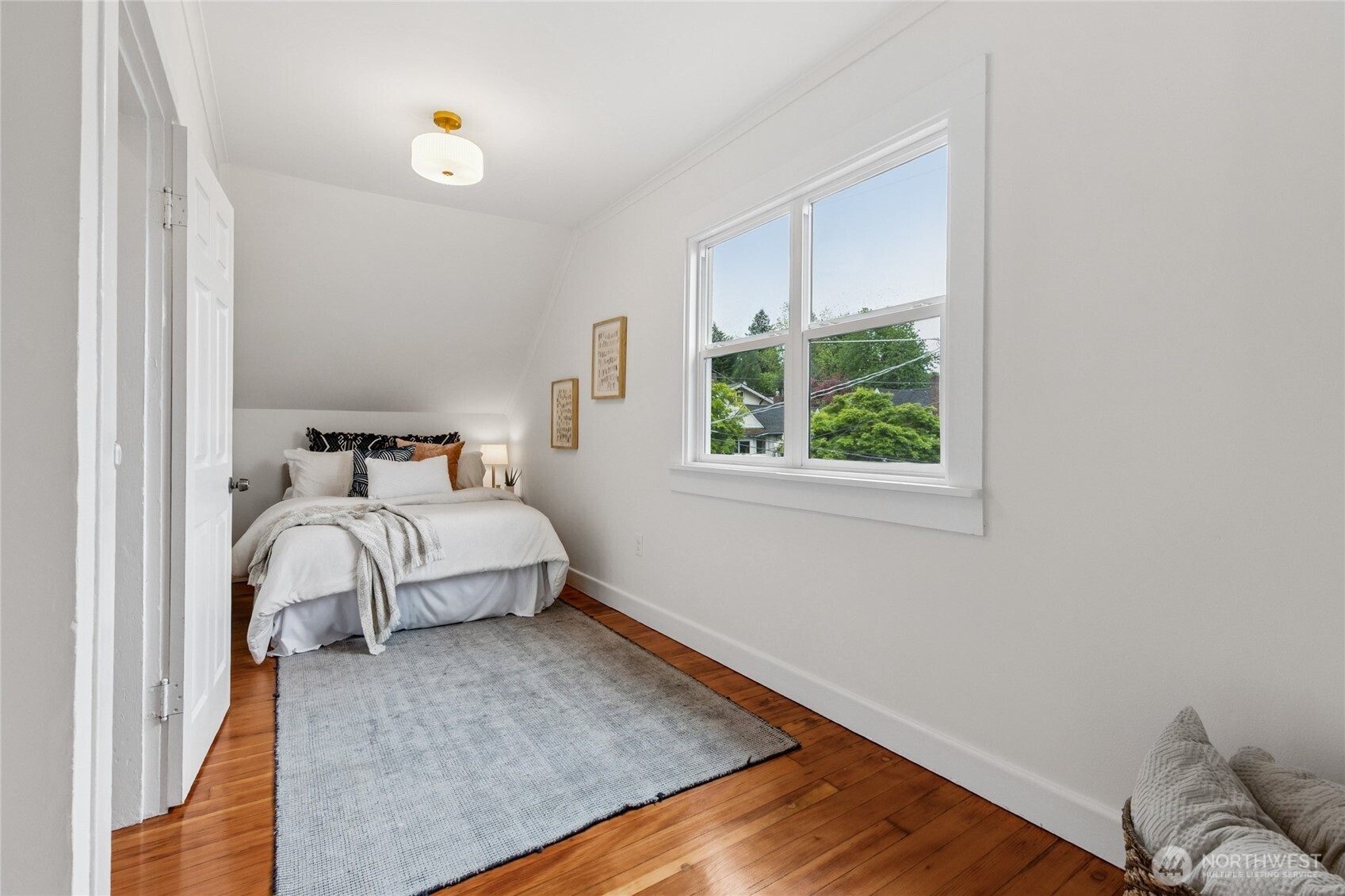 1830 N 54th Street Seattle WA 98103