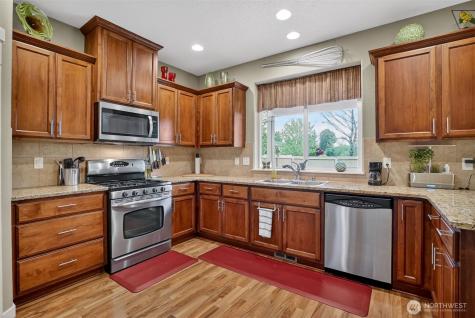 6810 NE 106th Street Vancouver WA 98686