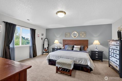 6810 NE 106th Street Vancouver WA 98686