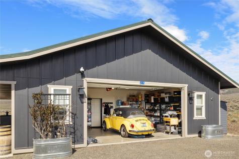 1235 Secret Canyon Road Ellensburg WA 98926