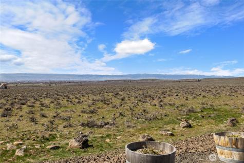 1235 Secret Canyon Road Ellensburg WA 98926
