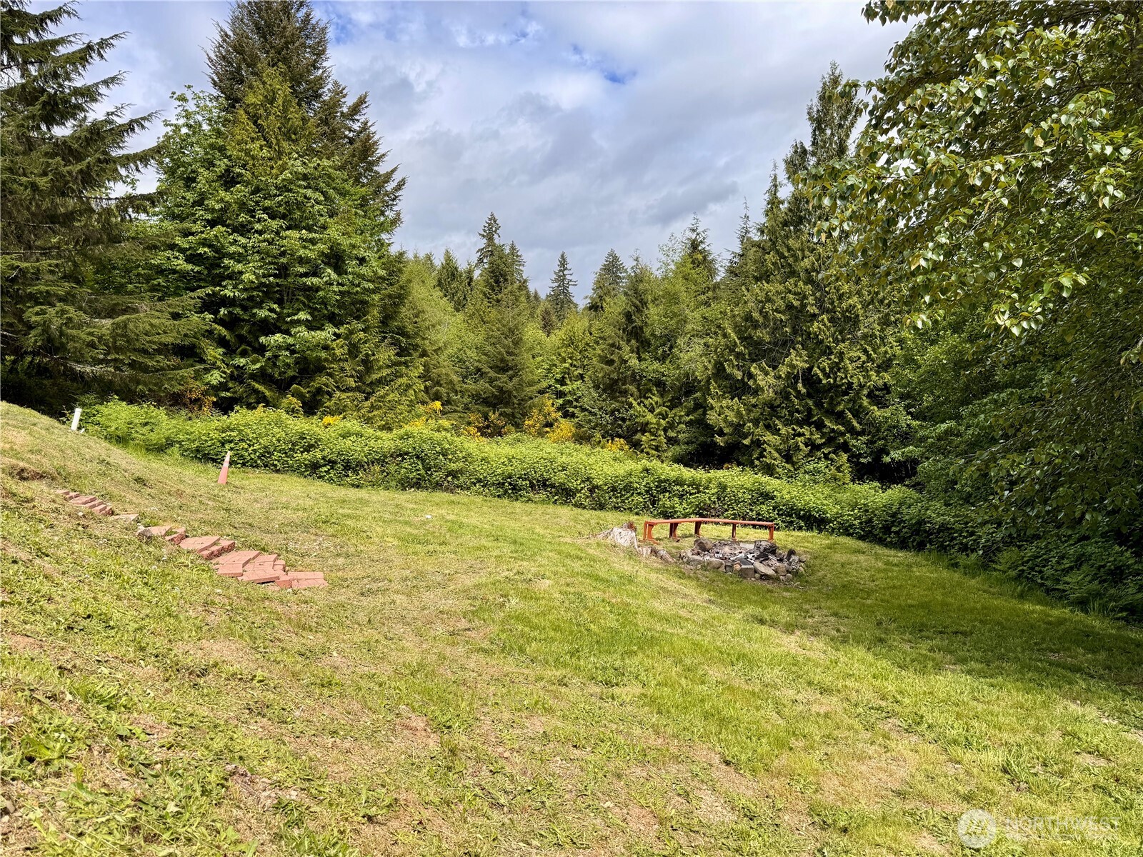 60 N Charles Place Hoodsport WA 98548