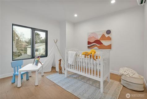 8439 47th Avenue S Seattle WA 98188