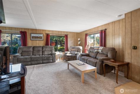 12314 122nd Avenue Court Puyallup WA 98374