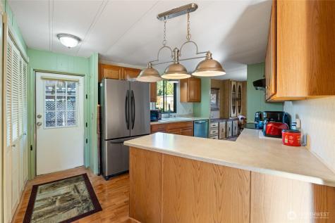 12314 122nd Avenue Court Puyallup WA 98374