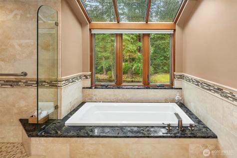 9607 208th Avenue NE Redmond WA 98053