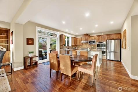 16430 SE 61st Place Bellevue WA 98006