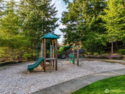 16430 SE 61st Place Bellevue WA 98006