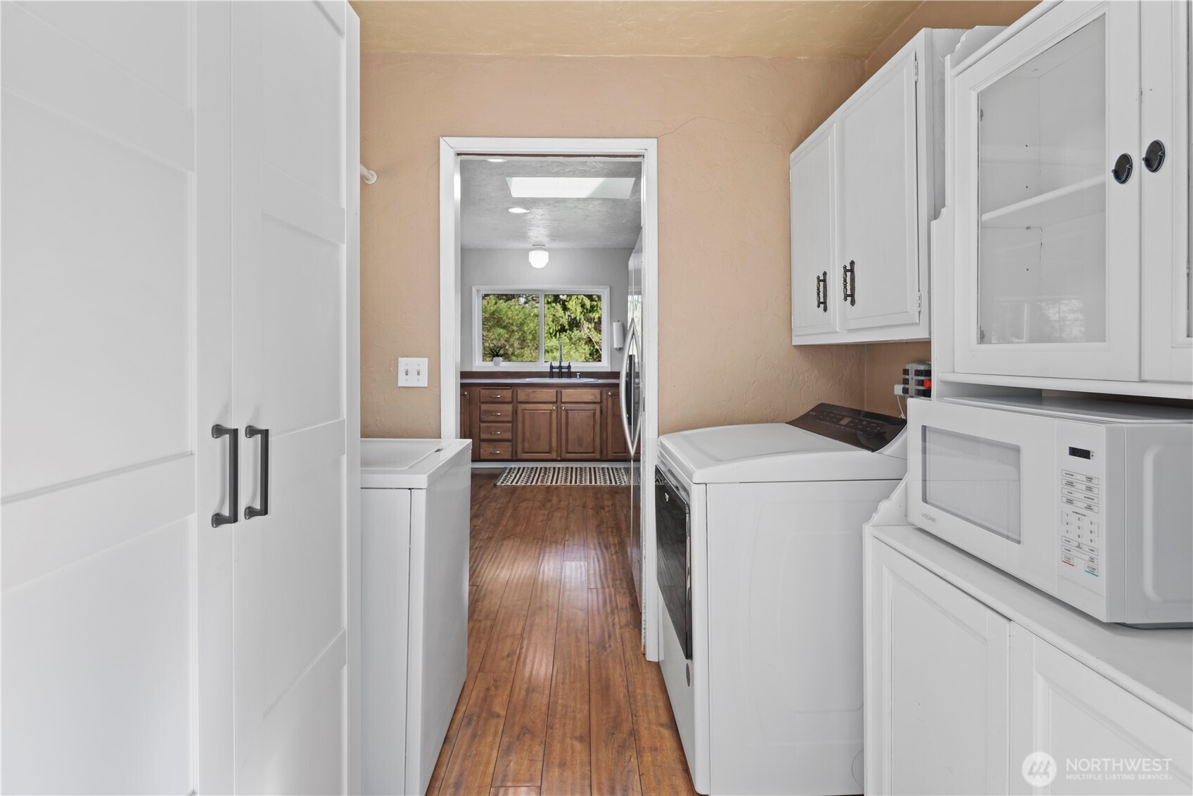 23022 7th Avenue SE Bothell WA 98021