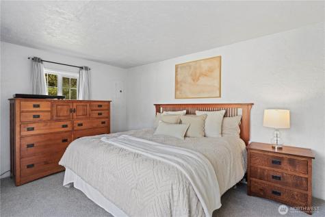 23022 7th Avenue SE Bothell WA 98021