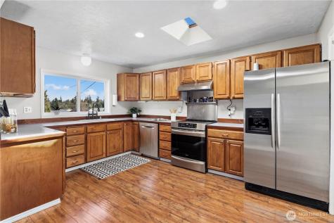 23022 7th Avenue SE Bothell WA 98021