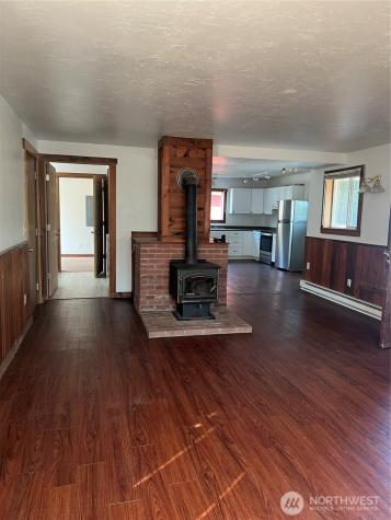 124 Main Street Oroville WA 98844