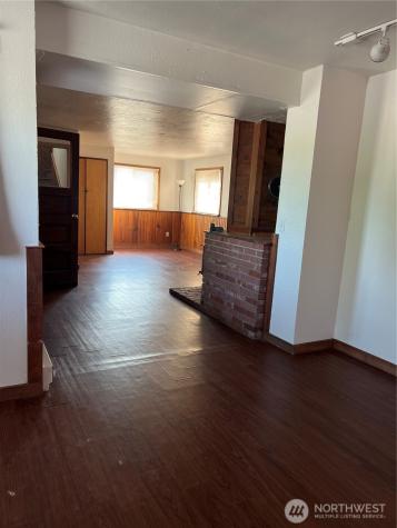 124 Main Street Oroville WA 98844