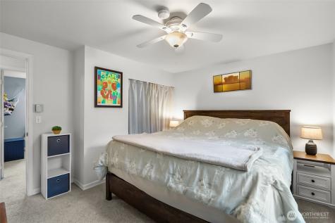 17419 Gravenstein Road Bothell WA 98012