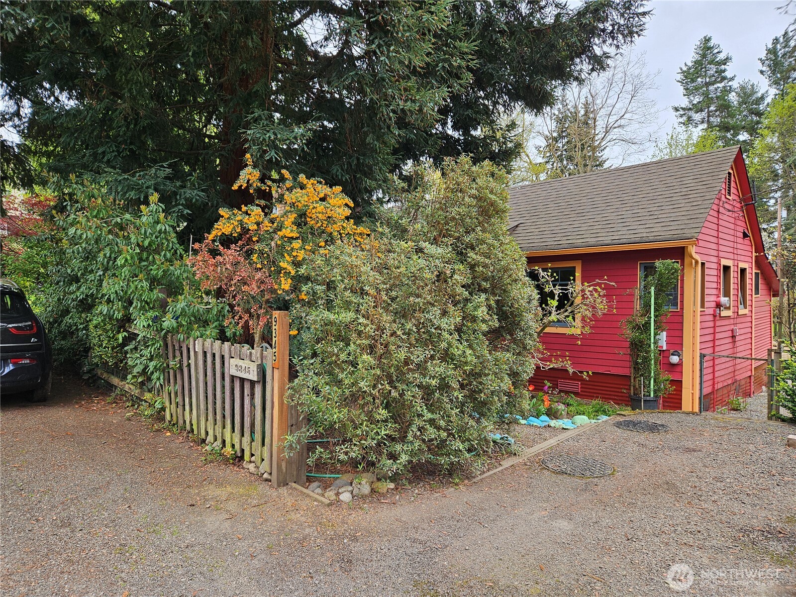 9345 NE Seaview Avenue Indianola WA 98342