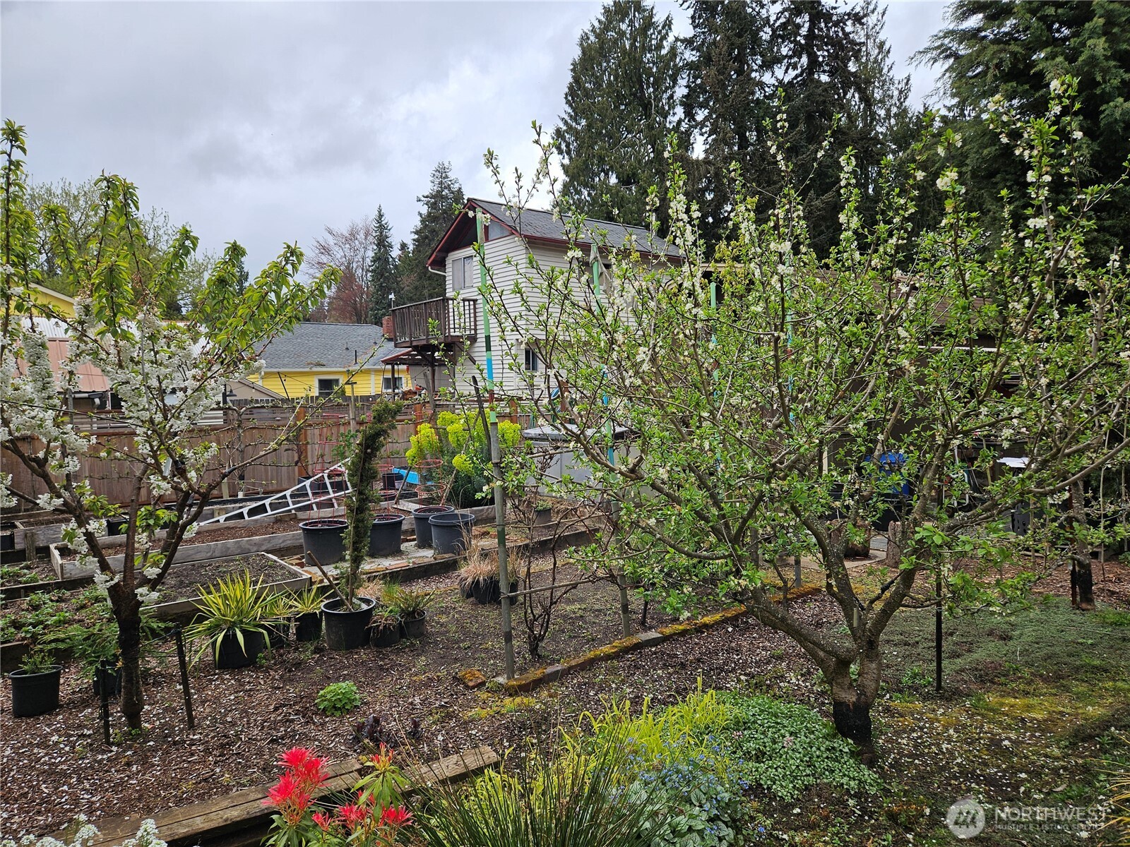 9345 NE Seaview Avenue Indianola WA 98342