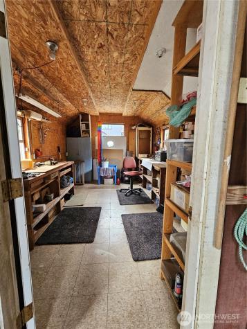 9345 NE Seaview Avenue Indianola WA 98342