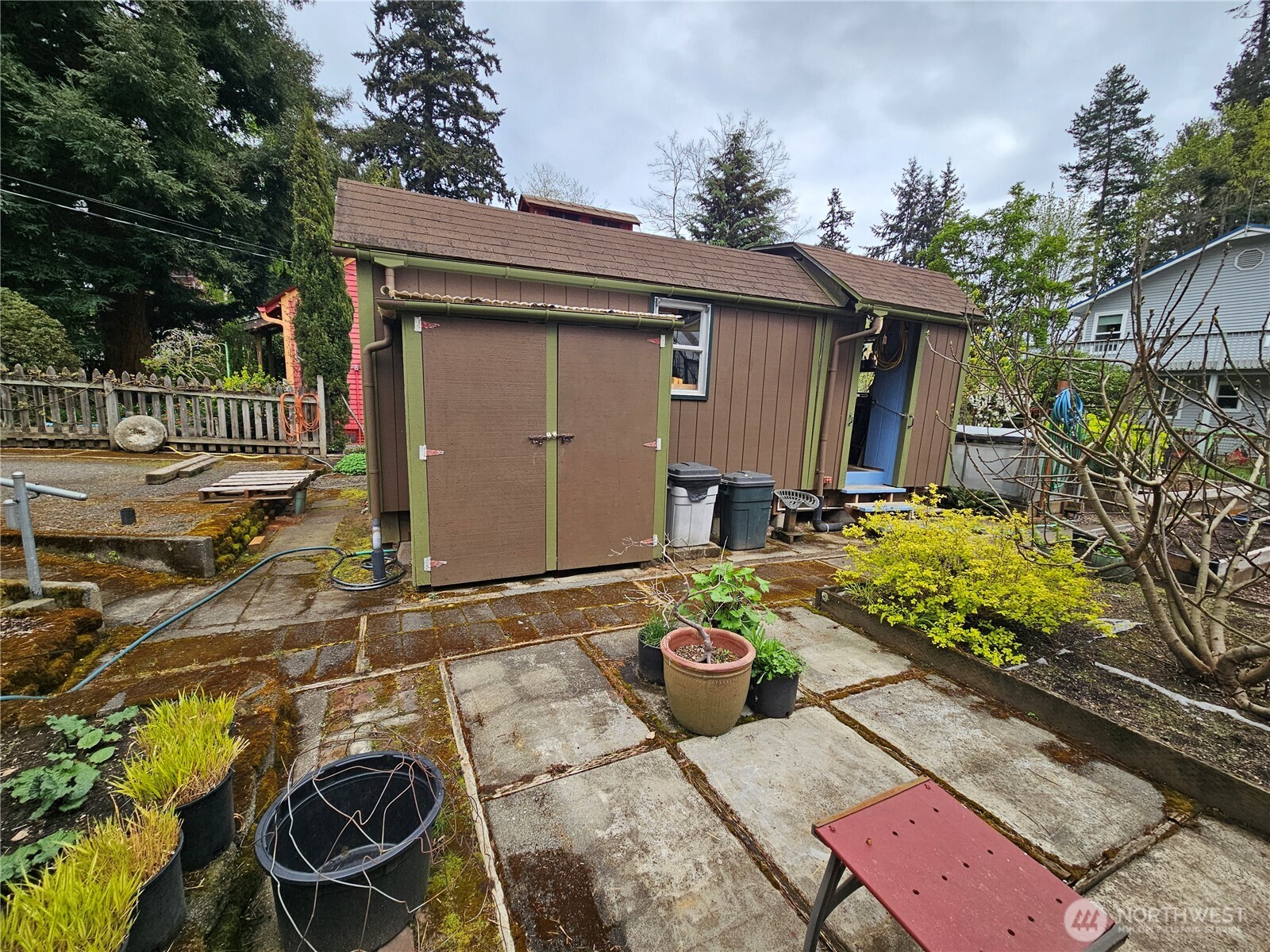 9345 NE Seaview Avenue Indianola WA 98342