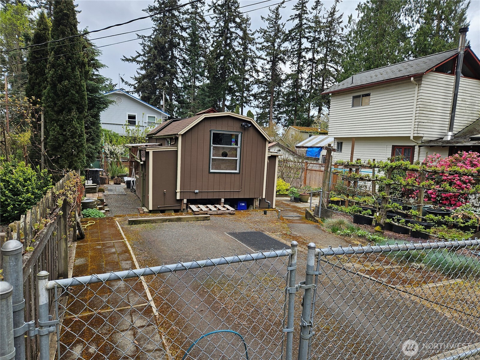 9345 NE Seaview Avenue Indianola WA 98342