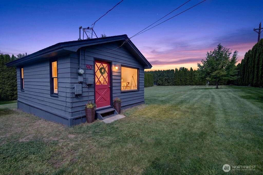 92 S Stark Avenue East Wenatchee WA 98802