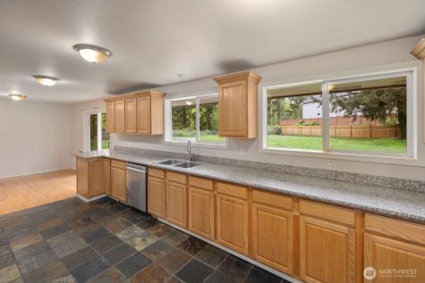 15420 SE 144th Place Renton WA 98059