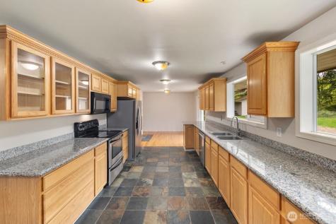 15420 SE 144th Place Renton WA 98059