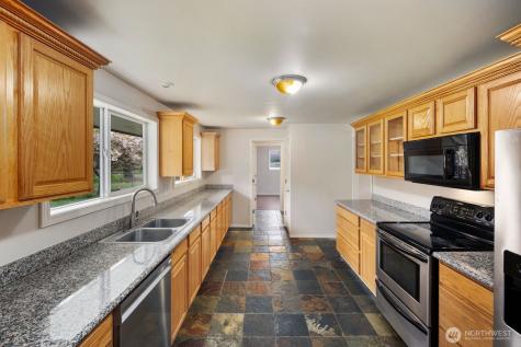 15420 SE 144th Place Renton WA 98059