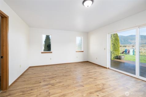 965 N Fruitdale Road Sedro Woolley WA 98284