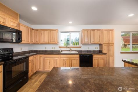 965 N Fruitdale Road Sedro Woolley WA 98284