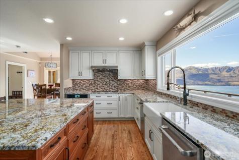 333 Highpoint Place Chelan WA 98816