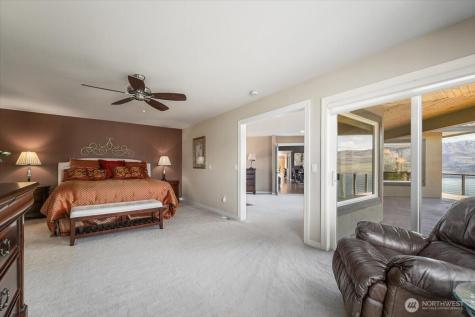 333 Highpoint Place Chelan WA 98816