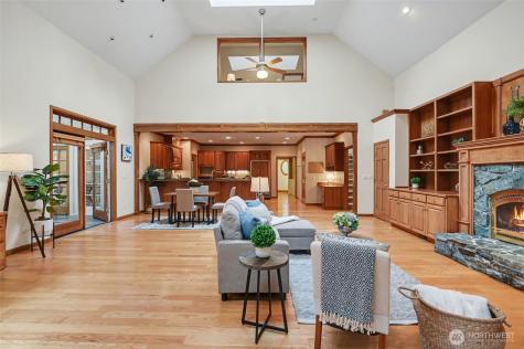 19510 223rd Avenue NE Woodinville WA 98077