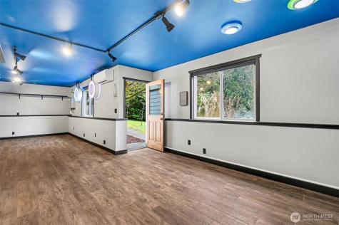 19510 223rd Avenue NE Woodinville WA 98077