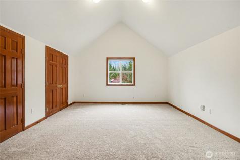 19510 223rd Avenue NE Woodinville WA 98077