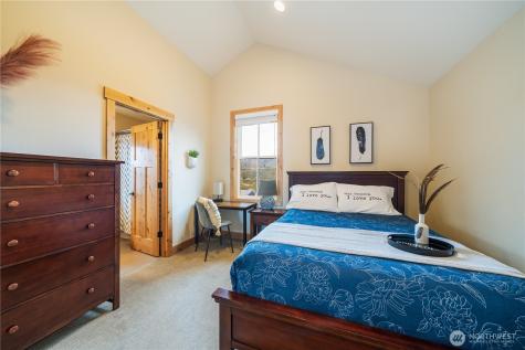 540 Porcupine Lane Chelan WA 98816