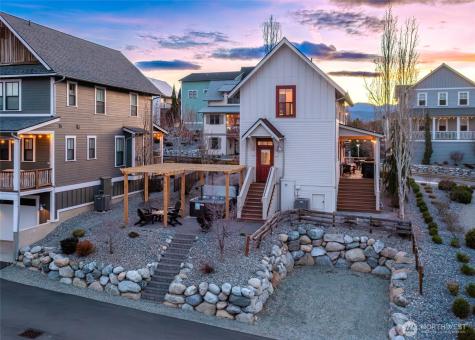 540 Porcupine Lane Chelan WA 98816