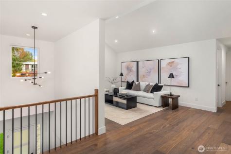 10620 NE 28th Place Bellevue WA 98004