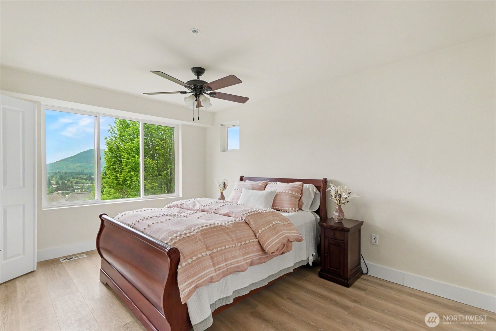 23300 SE Black Nugget Road Issaquah WA 98029
