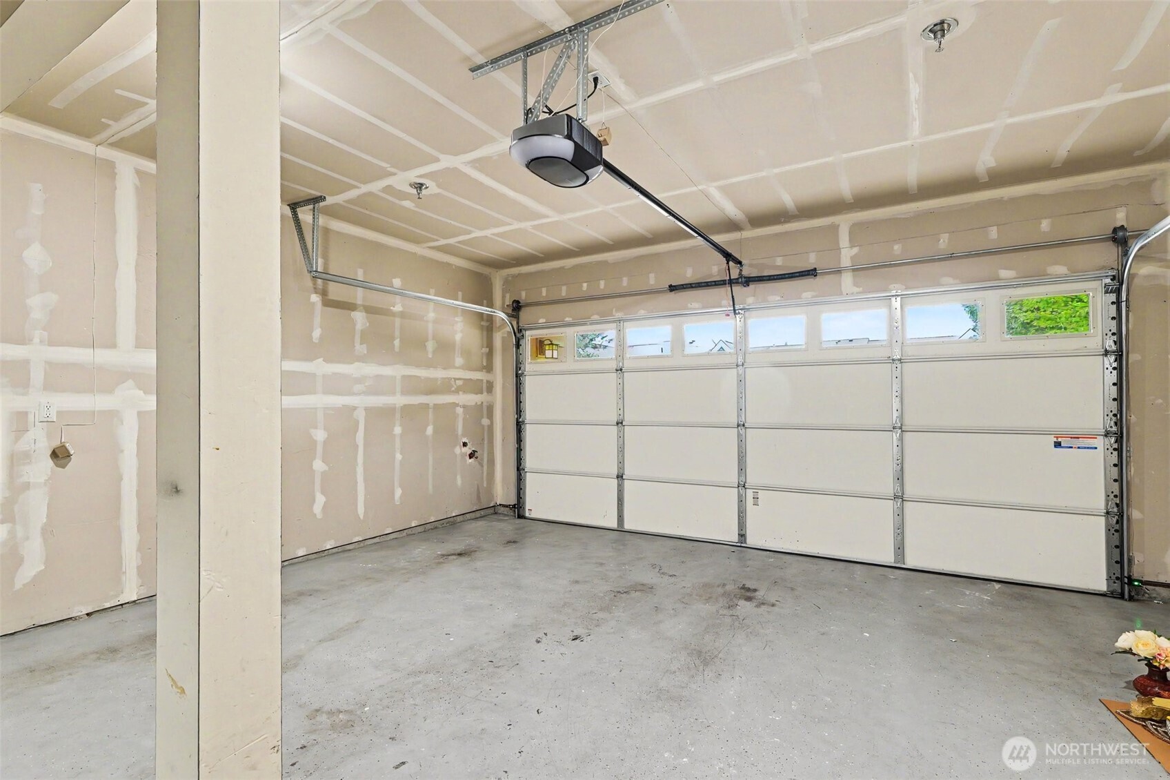 23300 SE Black Nugget Road Issaquah WA 98029