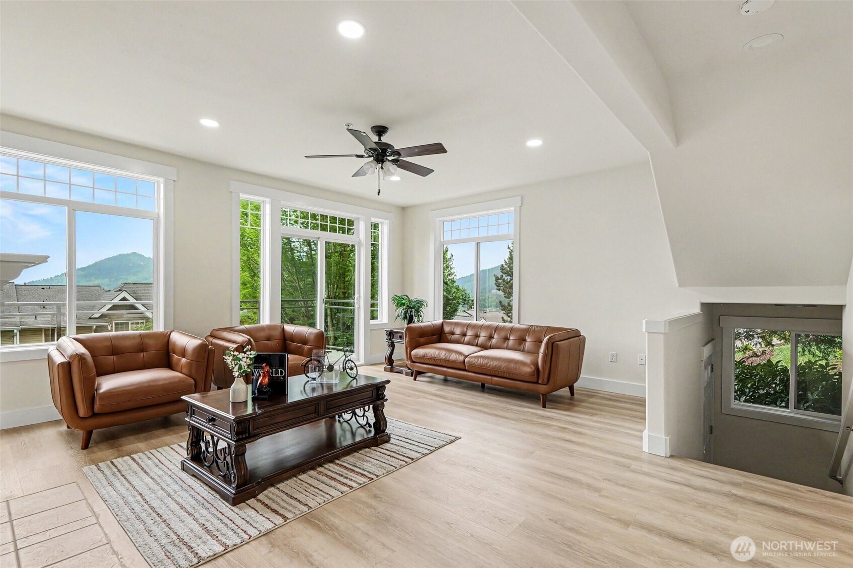 23300 SE Black Nugget Road Issaquah WA 98029