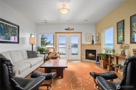 17878 Cobahud Road La Conner WA 98257