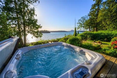 17878 Cobahud Road La Conner WA 98257