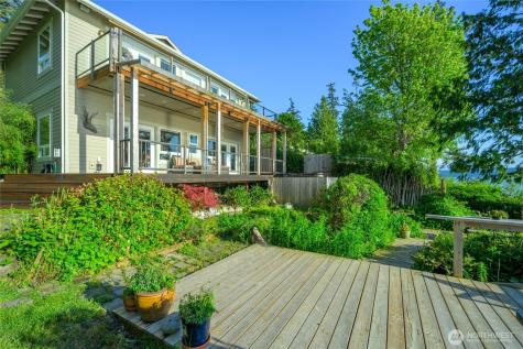 17878 Cobahud Road La Conner WA 98257
