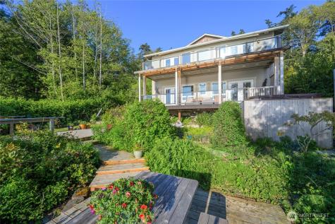 17878 Cobahud Road La Conner WA 98257