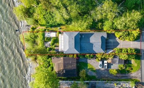 17878 Cobahud Road La Conner WA 98257