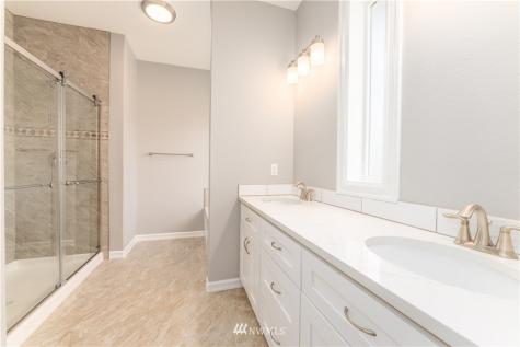 482 Sunny Brooke Lane Chelan WA 98816