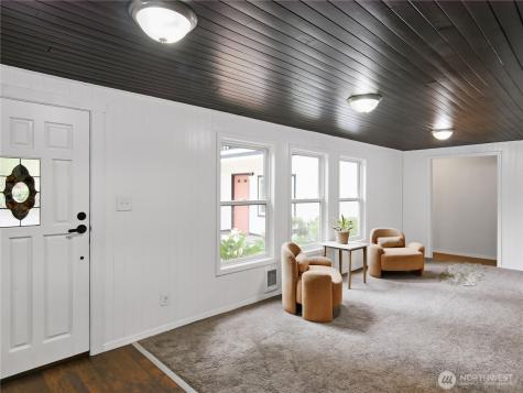 18824 SE 164th Street Renton WA 98058